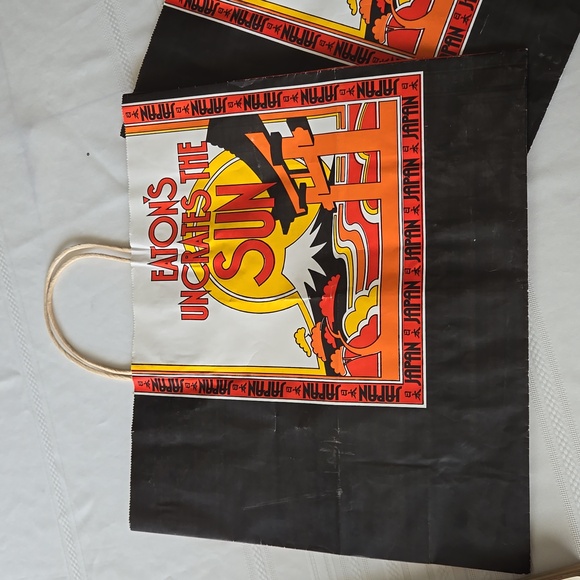 Vintage Eaton's Spring & Summer 1975 Catalog - Picture 11 of 13